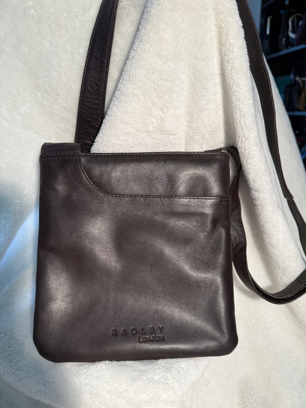 RADLEY LONDON Dark Brown Leather Messenger Crossbody